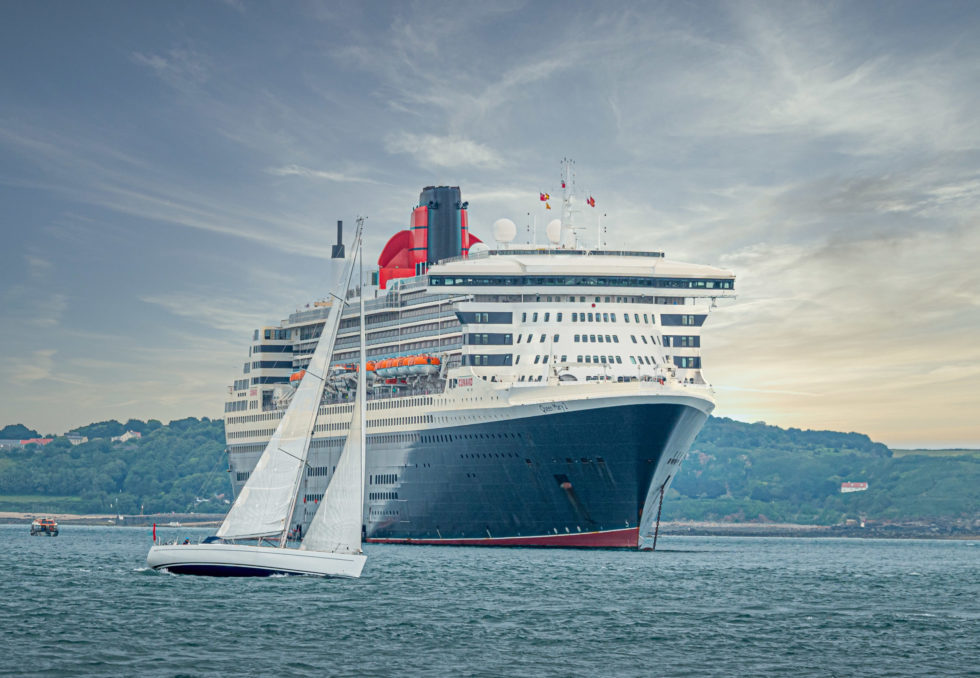 queen mary 2